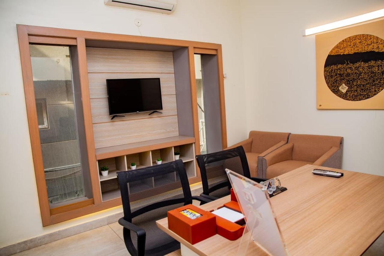 Elet Business Hotel การาจี ภายนอก รูปภาพ