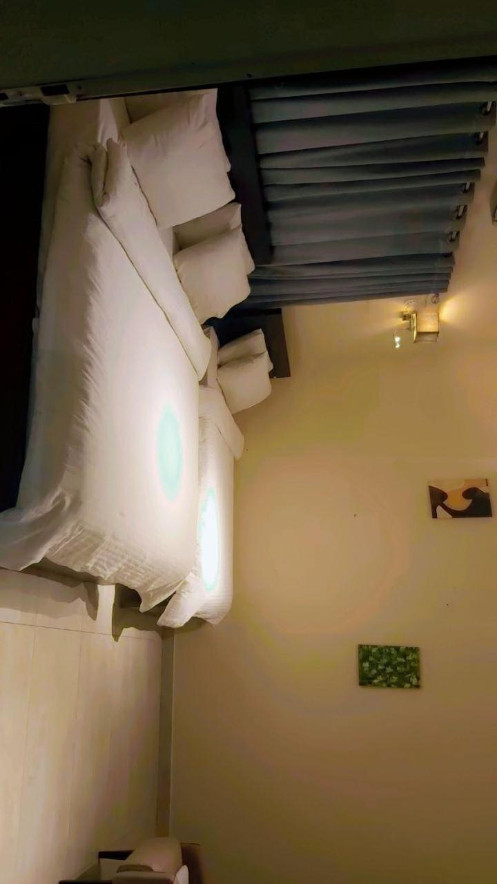 Elet Business Hotel การาจี ภายนอก รูปภาพ