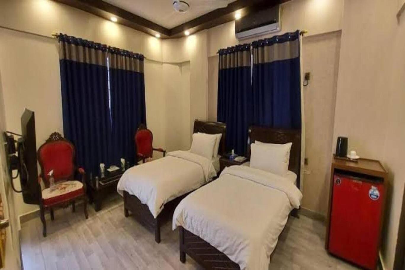 Elet Business Hotel การาจี ภายนอก รูปภาพ
